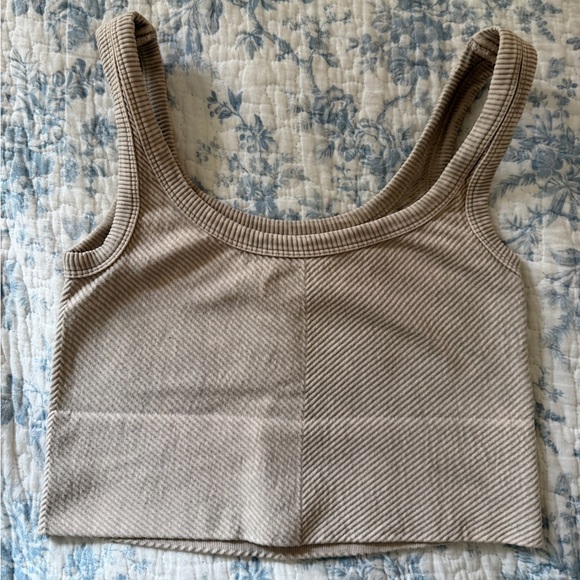 Tops - NIKIBIKI O/S Vintage Tan Cropped Chevron Tank Top
